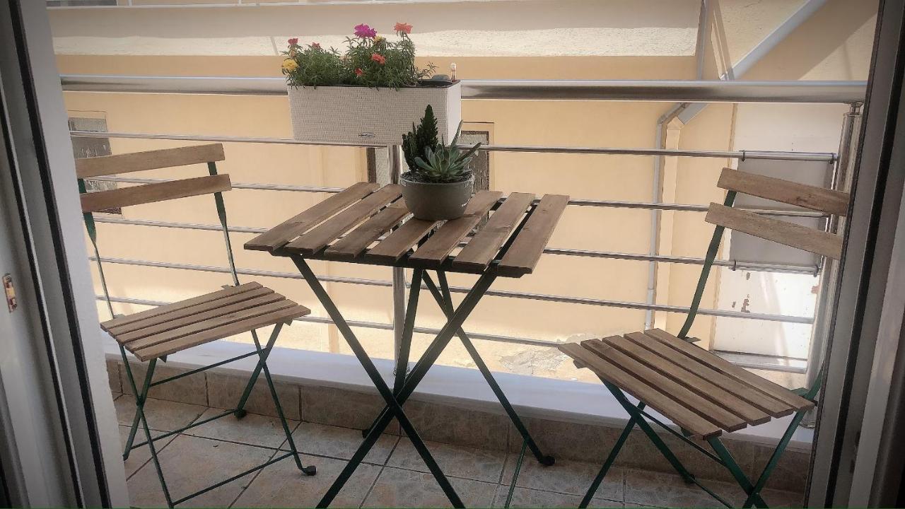 The Green Apartment Kavala Exterior foto