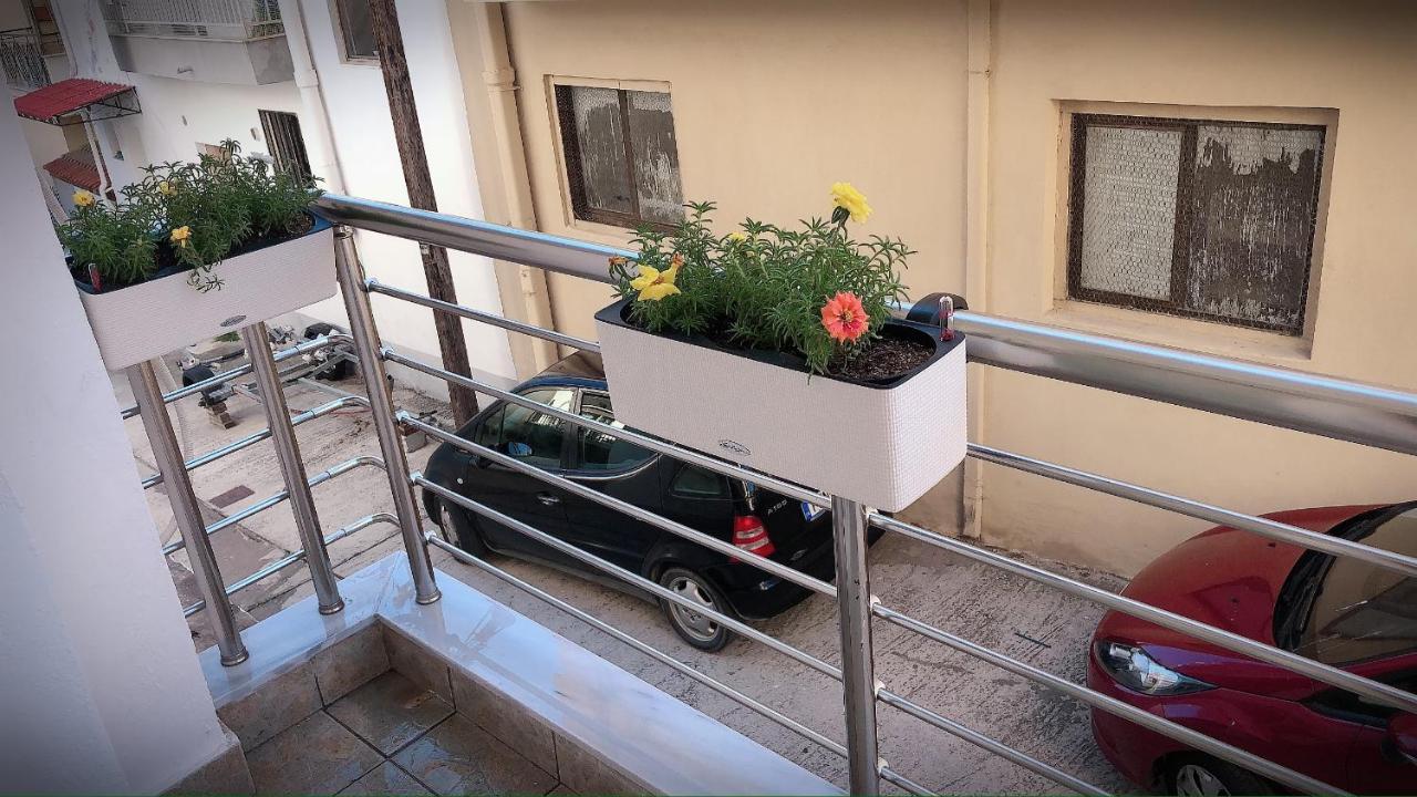 The Green Apartment Kavala Exterior foto