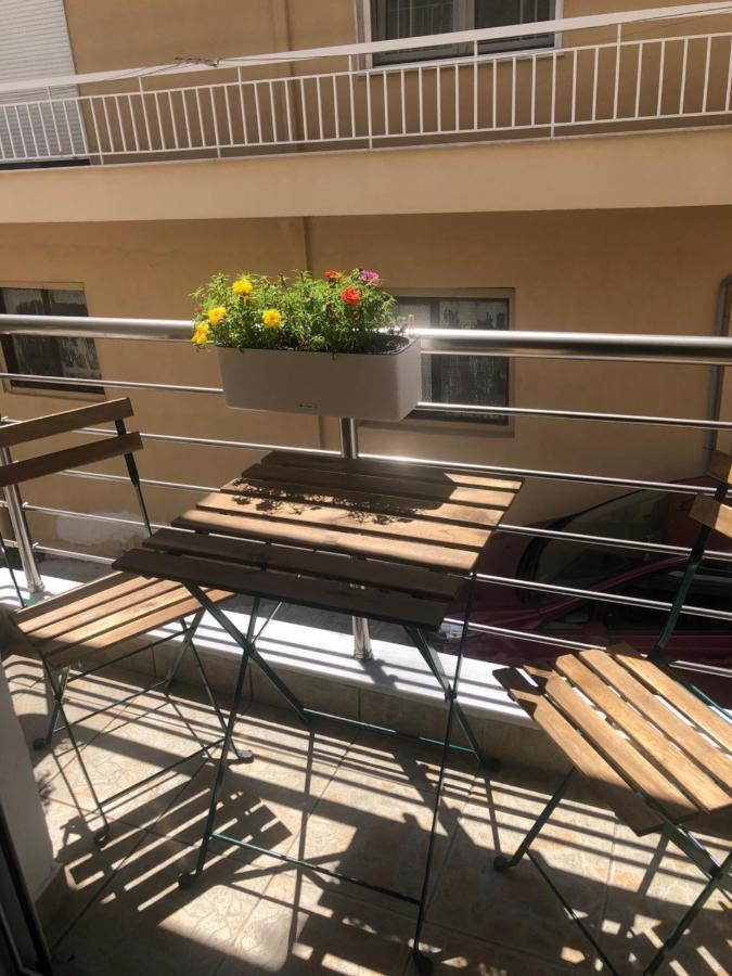 The Green Apartment Kavala Exterior foto